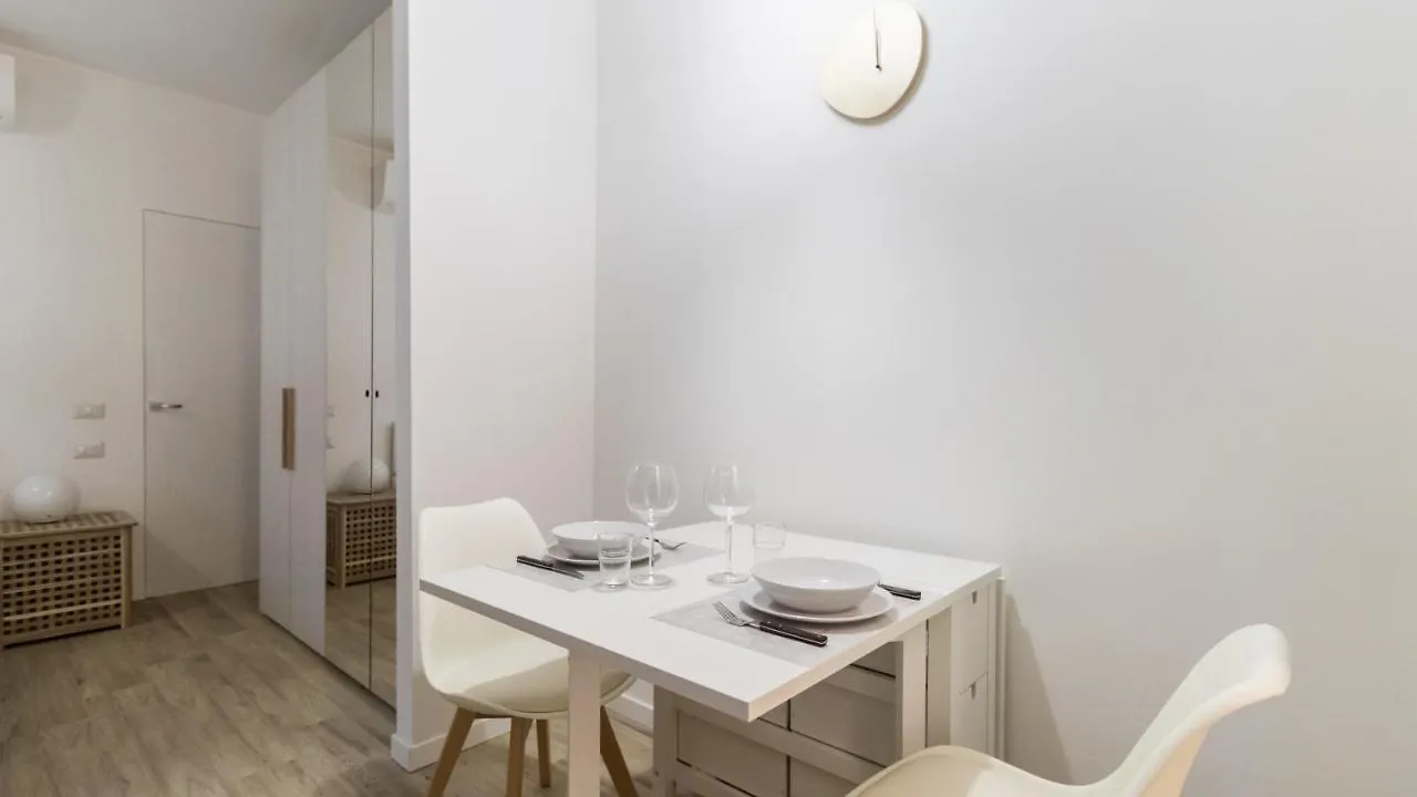 Italianway - Fara 1 Apartment Milan 0*,
